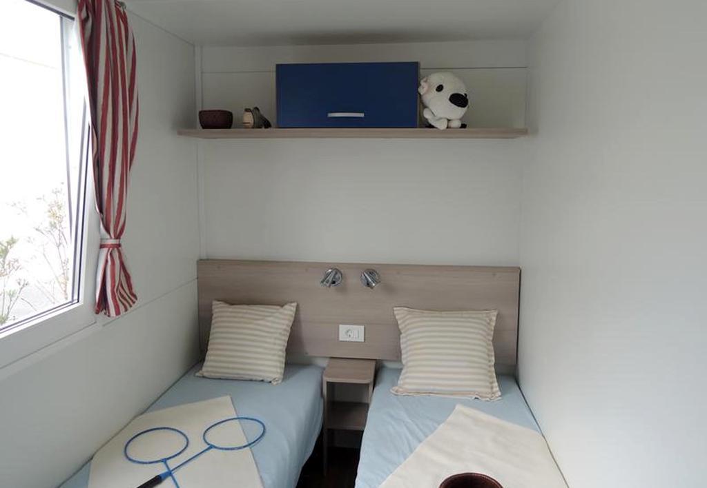 Camping Oase Praha Hotel Zlatniky  Bilik gambar